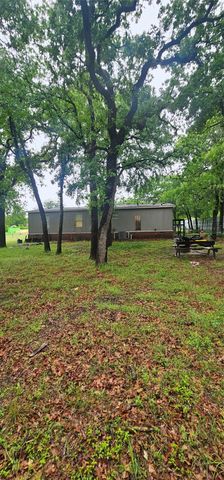 11505 Dark Leaf Court E, Fort Worth, TX 76135