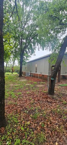 11505 Dark Leaf Court E, Fort Worth, TX 76135