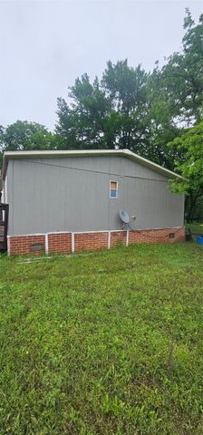 11505 Dark Leaf Court E, Fort Worth, TX 76135