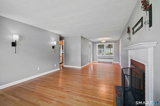 95 Montclair Drive, East Hartford, CT 06118