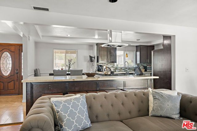 1103 Novarro Street, West Covina, CA 91791