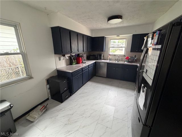 574 Fulmer Avenue, Akron, OH 44312