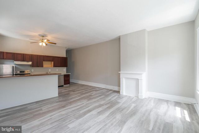 2427 BROWN ST, Philadelphia, PA 19130