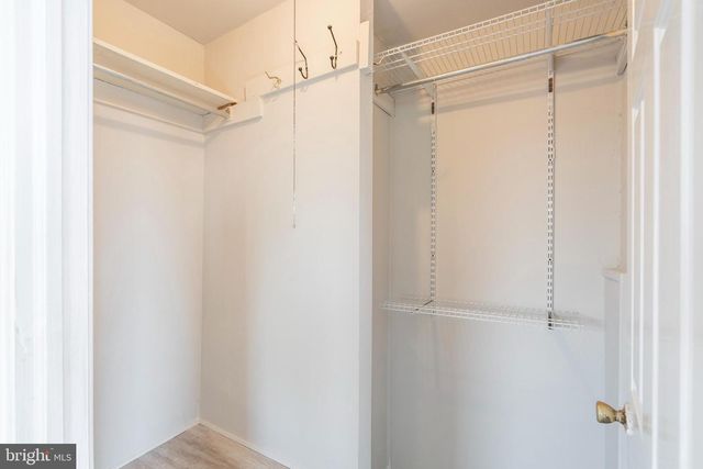2427 BROWN ST, Philadelphia, PA 19130
