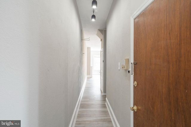2427 BROWN ST, Philadelphia, PA 19130