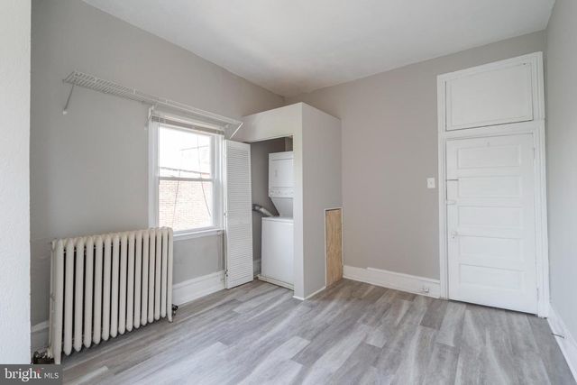 2427 BROWN ST, Philadelphia, PA 19130