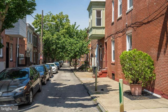 2427 BROWN ST, Philadelphia, PA 19130