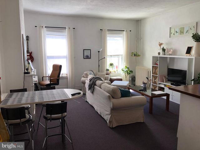 2427 BROWN ST, Philadelphia, PA 19130