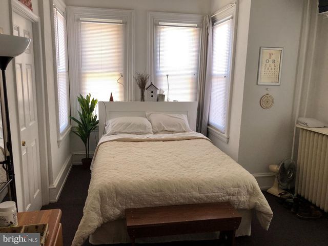 2427 BROWN ST, Philadelphia, PA 19130