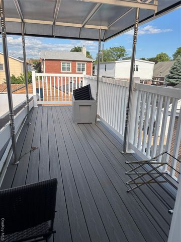 8117 164th Place, Flushing, NY 11432