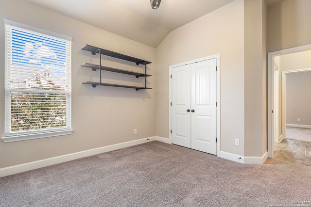 28808 Throssel Ln, San Antonio, TX 78260