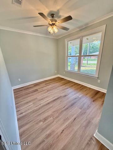 524 Seventh Street, Bay Saint Louis, MS 39520