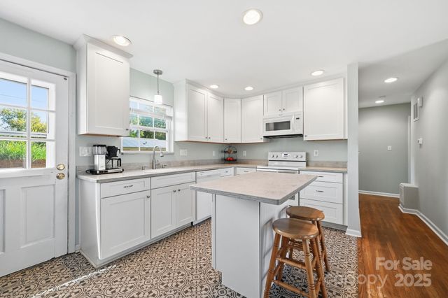 19404 Center Street, Cornelius, NC 28031