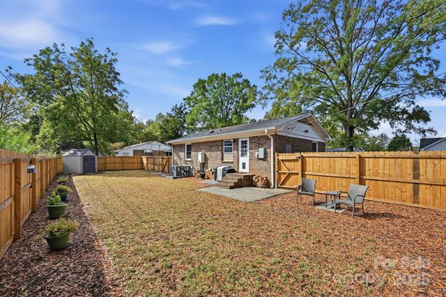 19404 Center Street, Cornelius, NC 28031