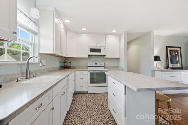 19404 Center Street, Cornelius, NC 28031