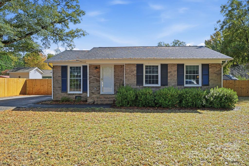 19404 Center Street, Cornelius, NC 28031