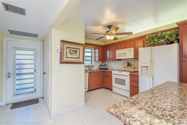 2450 Deer Creek Country Club Blvd 203 b, Deerfield Beach, FL 33442