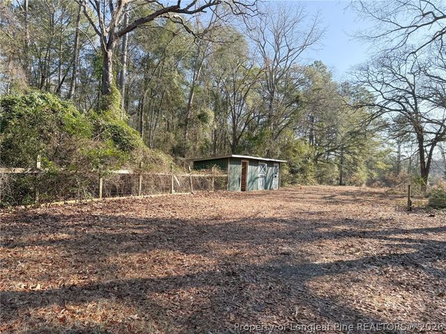 912 Main Street N, Raeford, NC 28376