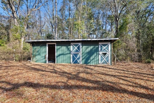 912 Main Street N, Raeford, NC 28376