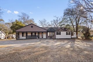 912 Main Street N, Raeford, NC 28376