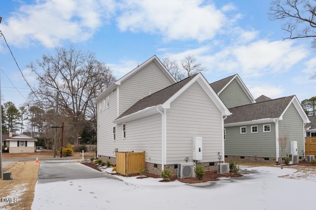 2805 B Fawn Avenue, Durham, NC 27705