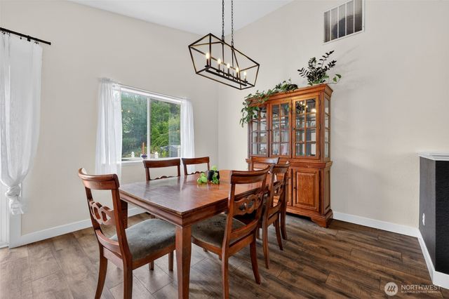 1314 Starlite Court E, Lacey, WA 98503
