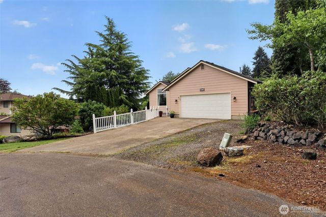 1314 Starlite Court E, Lacey, WA 98503