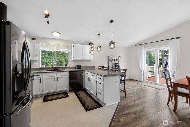 1314 Starlite Court E, Lacey, WA 98503