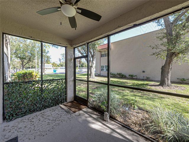 9700 STARKEY ROAD 312, Seminole, FL 33777