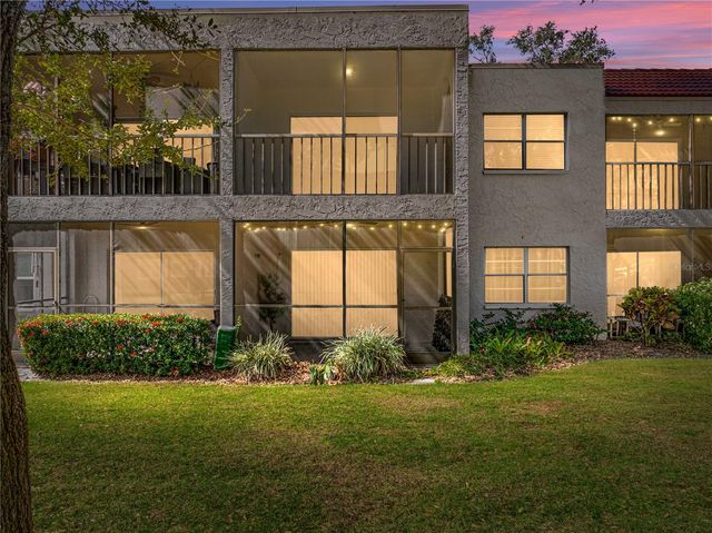 9700 STARKEY ROAD 312, Seminole, FL 33777