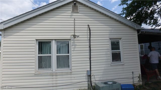 13517 Clifford Avenue, Cleveland, OH 44135