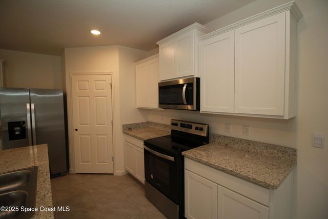 218 Bubbling Lane, Palm Bay, FL 32907