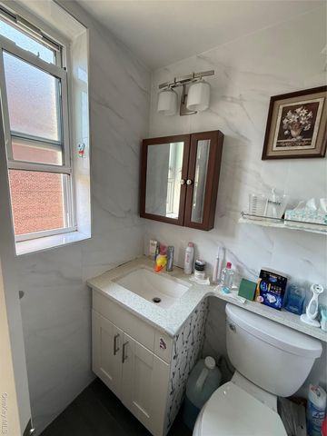 4240 Bowne Street 5C, Flushing, NY 11355