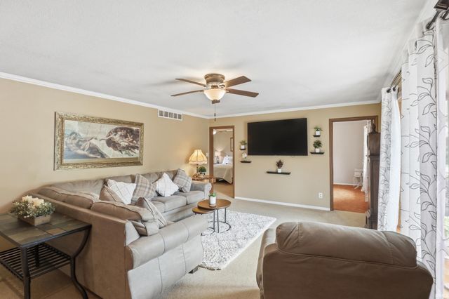 4178 E 1100 N, Roanoke, IN 46783