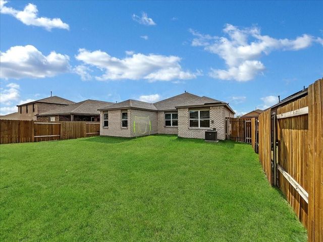 2112 Erlinda Drive, Anna, TX 75409