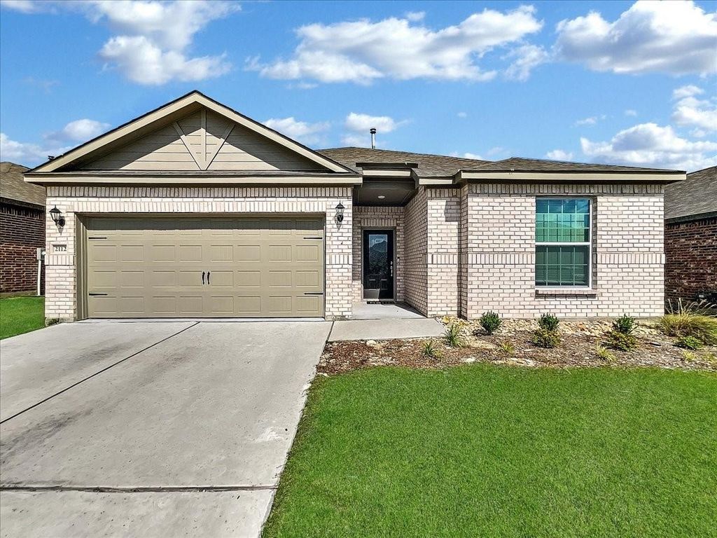 2112 Erlinda Drive, Anna, TX 75409