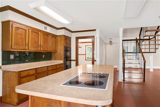 906 Azalea Road, Mobile, AL 36693