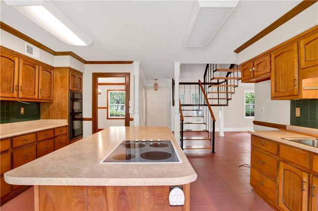 906 Azalea Road, Mobile, AL 36693