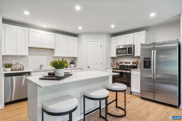 83 TRAILFORK RD, Barboursville, VA 22923