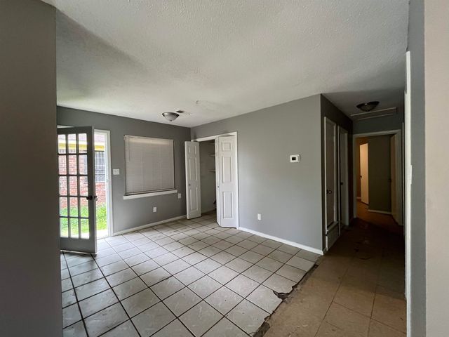 1529 POPE ST, Memphis, TN 38108