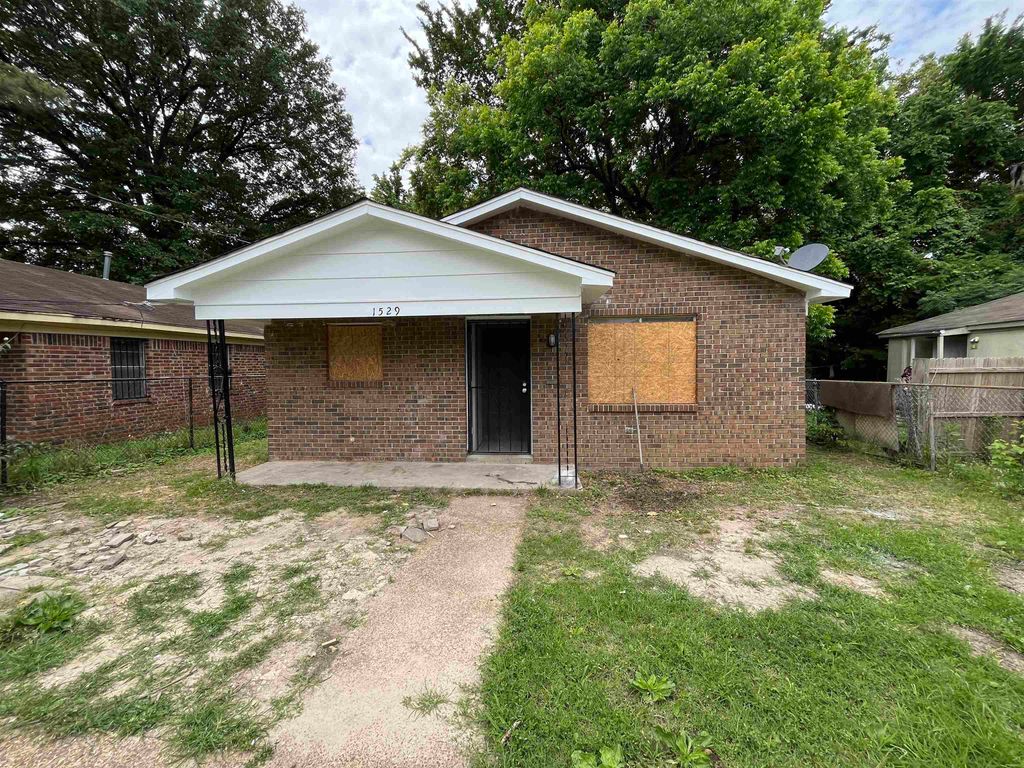1529 POPE ST, Memphis, TN 38108