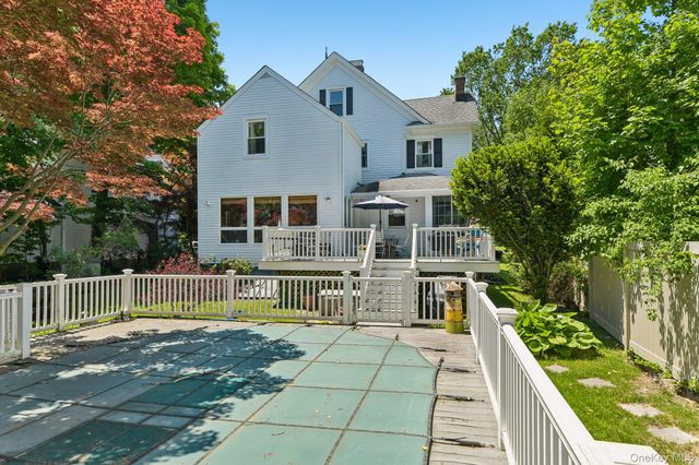 54 W Neck Road, Huntington, NY 11743