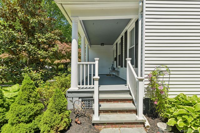 54 W Neck Road, Huntington, NY 11743