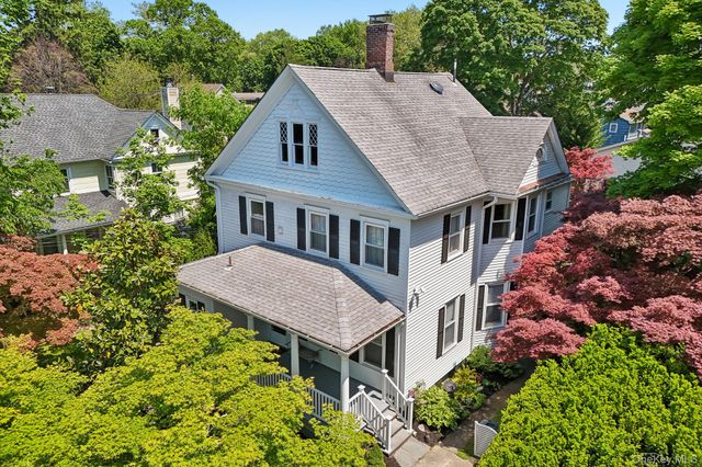54 W Neck Road, Huntington, NY 11743