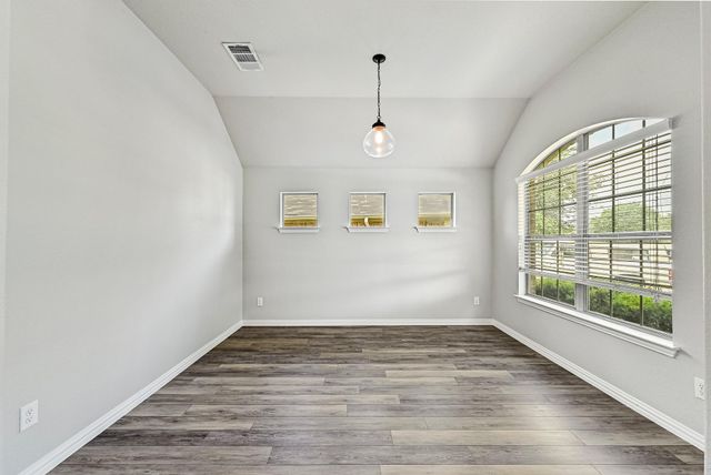 1441 Rainbow Parke DR, Round Rock, TX 78665