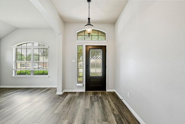 1441 Rainbow Parke DR, Round Rock, TX 78665