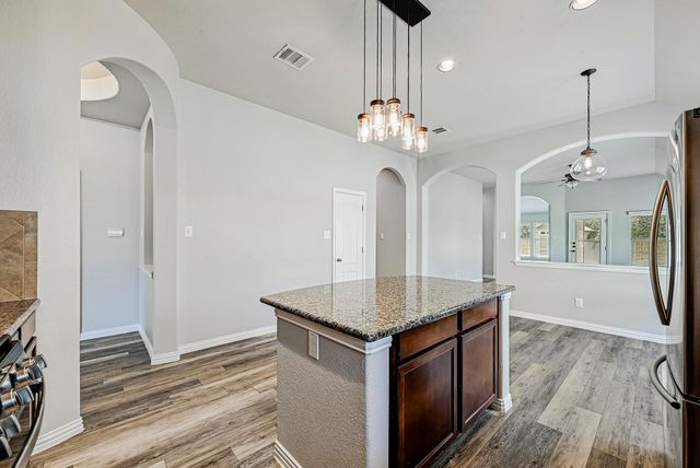 1441 Rainbow Parke DR, Round Rock, TX 78665