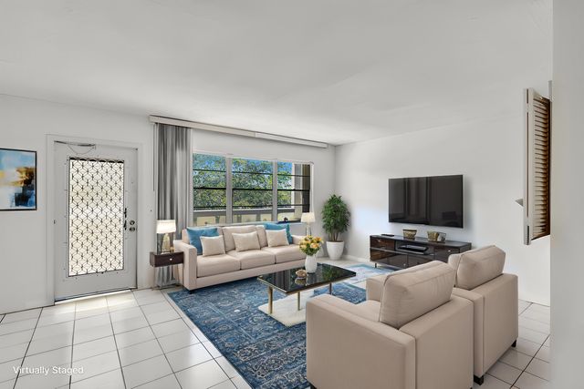 3038 Berkshire B 3038, Deerfield Beach, FL 33442