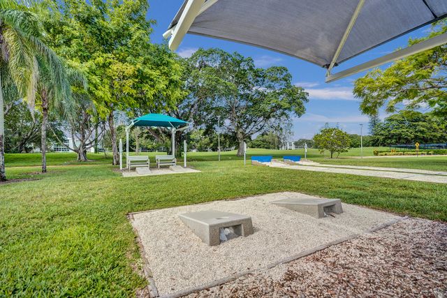 3038 Berkshire B 3038, Deerfield Beach, FL 33442