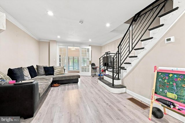 5546 WILLOWS AVE, Philadelphia, PA 19143